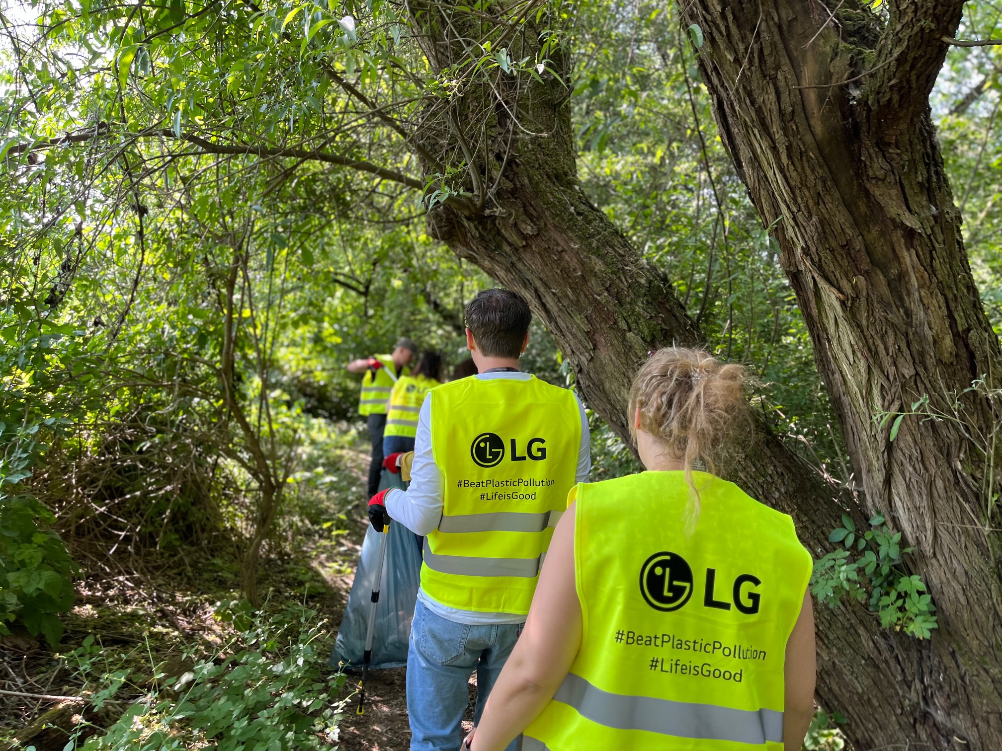 World-Volunteer-Day